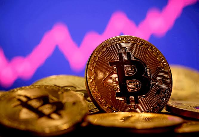 Bitcoin 2024 तक छु जाएँगी 1 लाख डॉलर तक का लेवल