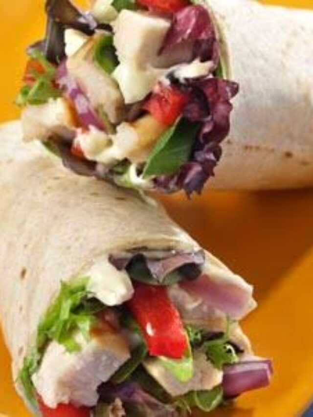 Chicken Veggie Wrap: बचे हुए चिकन से बनाएं वेजी रैप, नाश्ते से