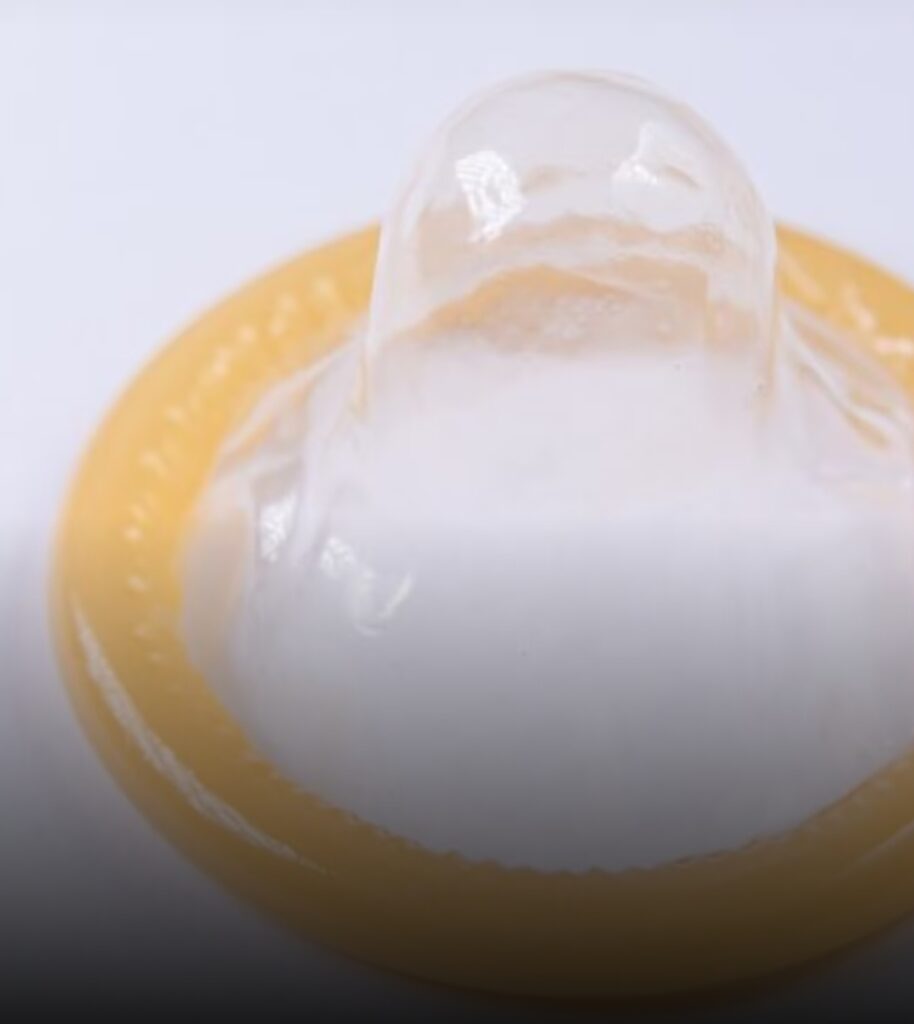 Condom कंडोम का आविष्कार किसने किया था?