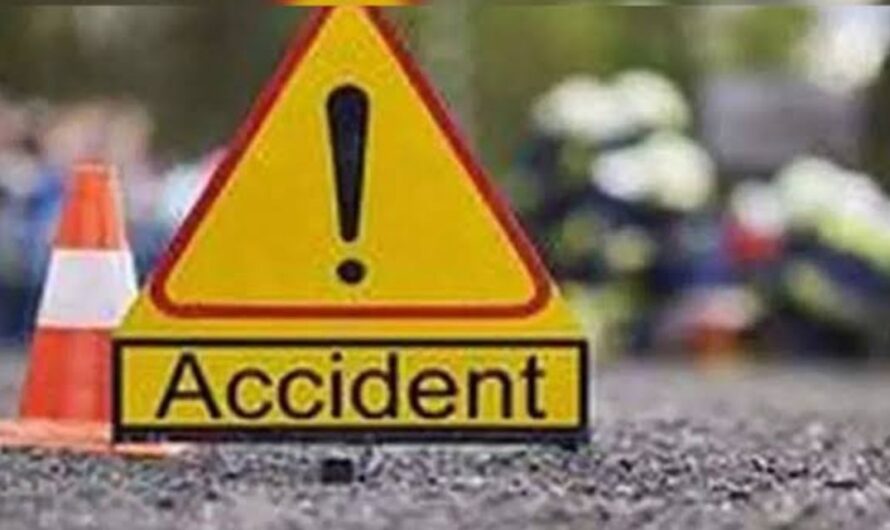 Road Accident : मेन रोड से पैदल चले रहे किसान को अज्ञात वाहन ने मारी टक्कर, जिला अस्पताल करवाया भर्ती।