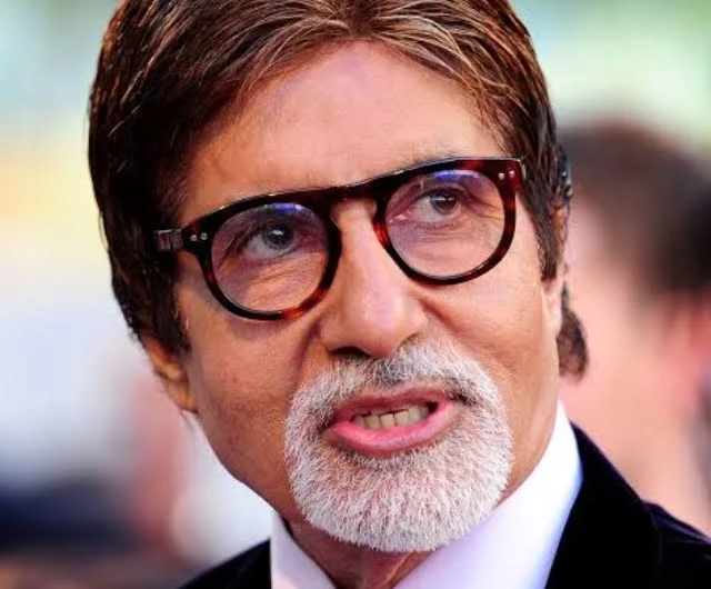 Amitabh Bachchan Net Worth: कितनी है अमिताभ बच्चन की नेटवर्थ? अपनी संतान अभिषेक और श्वेता को देंगे इतने करोड़ की प्रॉपर्टी!