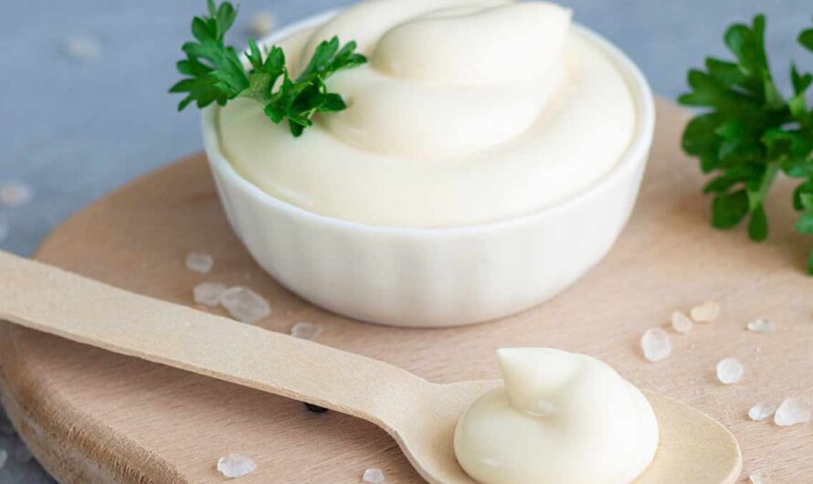 अगर आप घर पर Eggless Mayonnaise बनाना चाहते हैं, तो ये है सबसे आसान रेसिपी